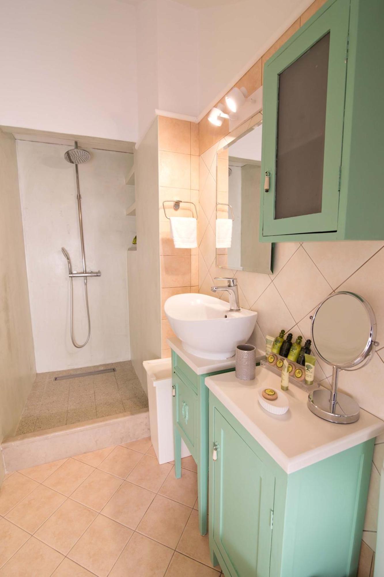 Foteini Residence Kalymnos Town Ngoại thất bức ảnh